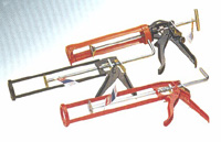 Pistola profesional para aplicaci�n de cartuchos de silicona � masillas. Resistente y de larga duraci�n.