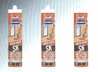 Sk masilla acr�lica. Dispersi�n acr�lica monocomponente. Buena estabilidad t�rmica y resistencia a los rayos UV.Bajo m�dulo de elasticidad. Buena adherencia sobre la mayor parte de materiales de construcci�n. Pintable. 300 ml.