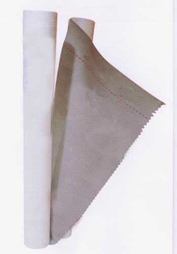 L�mina impermeable transpirable que evita la entrada de agua en interior. Permite transpirar la cubierta evitando condensaciones. Presentaci�n en rollos. Proteje tanto por el exterior como por el interior