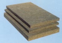 Paneles de lana de roca en diversos espesores y densidades para aislamiento termo-acstico en cmaras, techos, suelos...