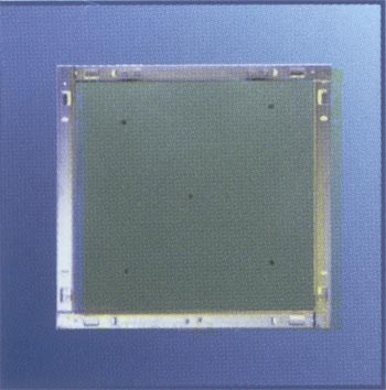Trampilla registrable fabricada con marcos de acero galvanizado y compuerta formada por chapa de acero con placa de cart�n yeso antihumedad de 12,5 � 15 mm.espesor. Apertura con ligera presi�n. Posibilidad de desmontaje por completo.