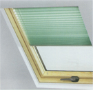 Cortina plisada. Garantiza una �ptima iluminaci�n interior. Elegante y decorativa gracias a sus pliegues. Tela 100% poli�ster autoplegable en gu�a superior.